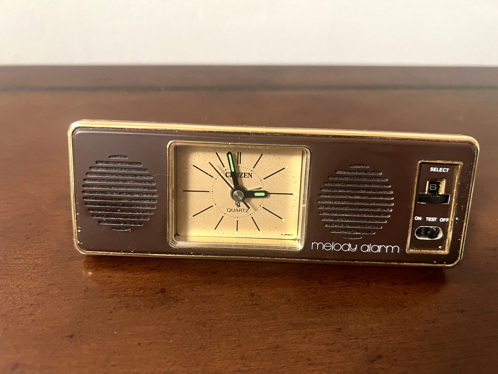 Old Alarm Clock CITIZEN Melody Alarm Quartz Made in Japan Q6310-PM1018