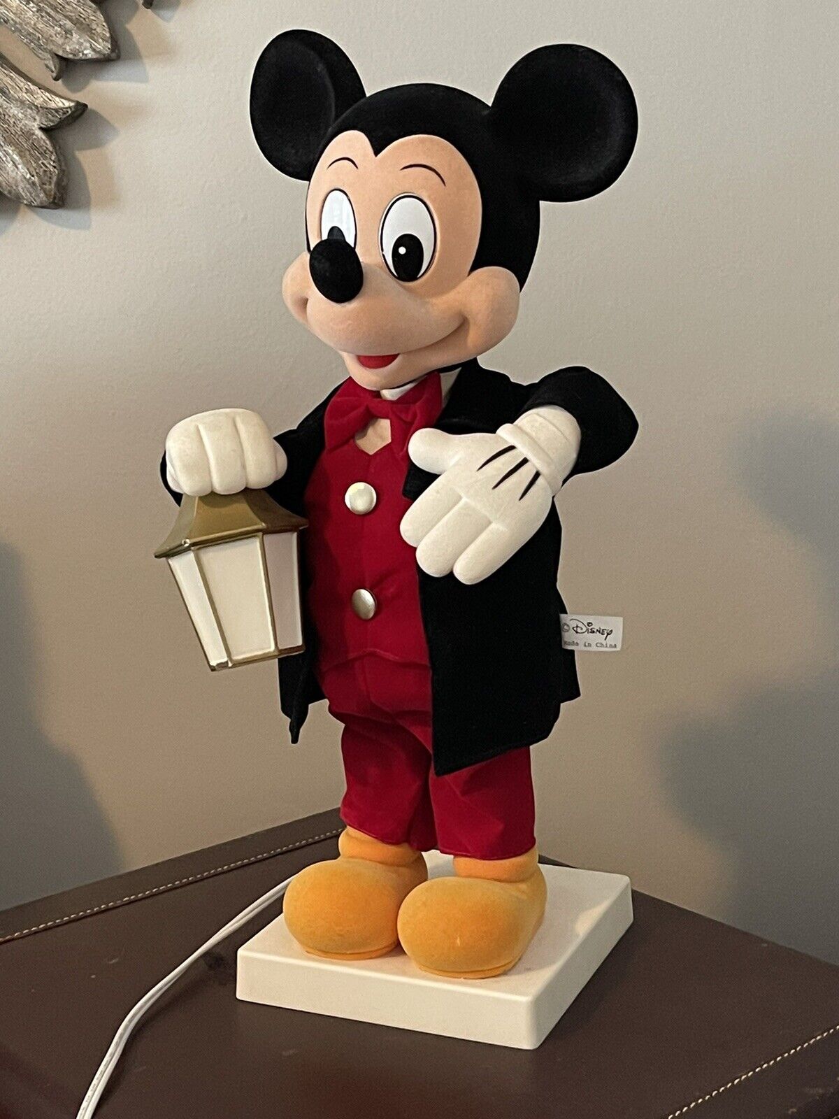 VTG Disney Store Telco Motion-ette Mickey Mouse Lantern Christmas Animated Music