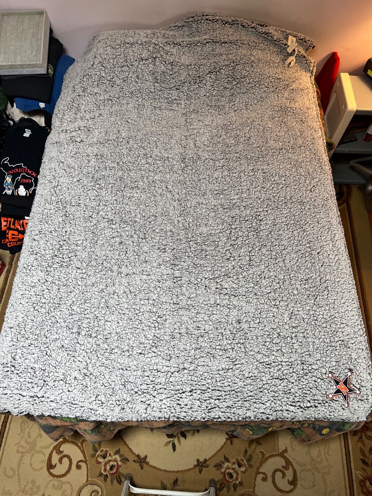 RARE Eastlake North High School Sherpa Blanket 60 x 80 ~ NEW w/ Tags ~SMOKE-FREE
