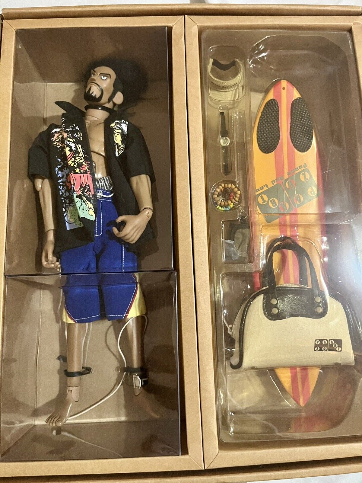 Hot Toys Pazo Art Enjoy The Surfing World Angry