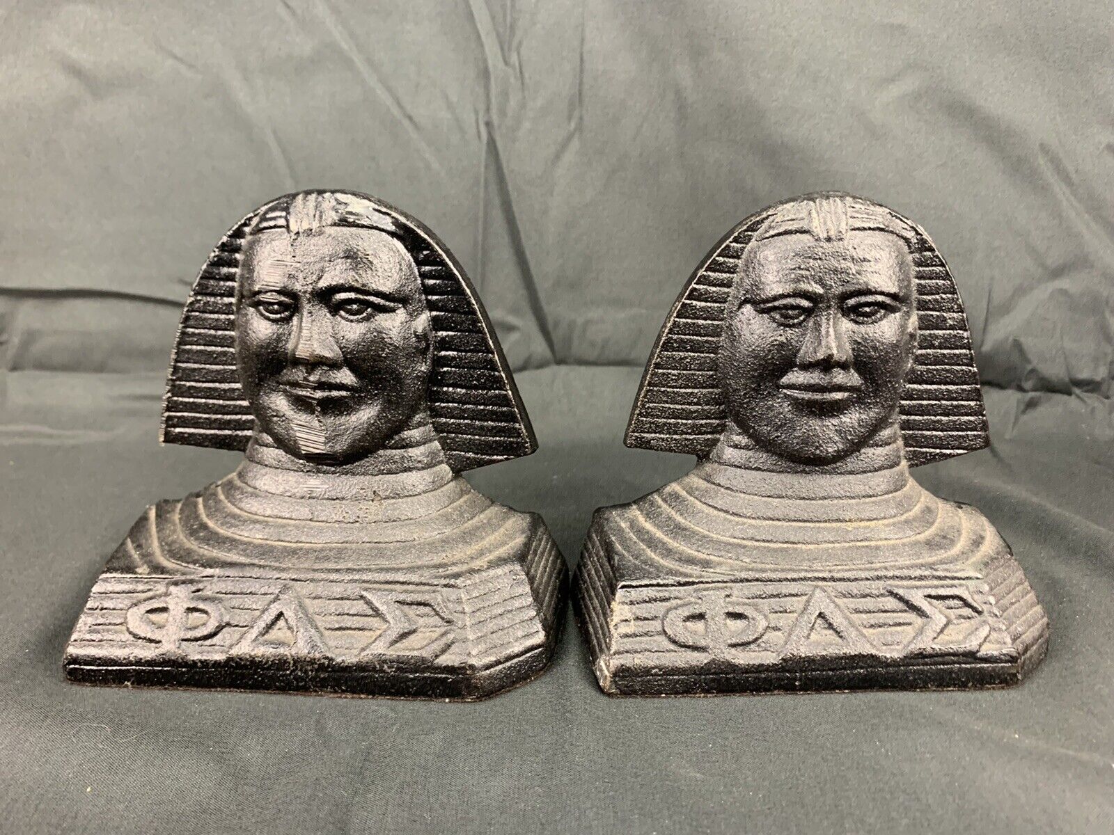 Great Pair Vintage Cast Iron Egypt Bookends Home Table Decor HEAVY