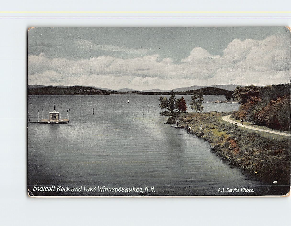 Postcard Endicott Rock & Lake Winnipesaukee New Hampshire USA