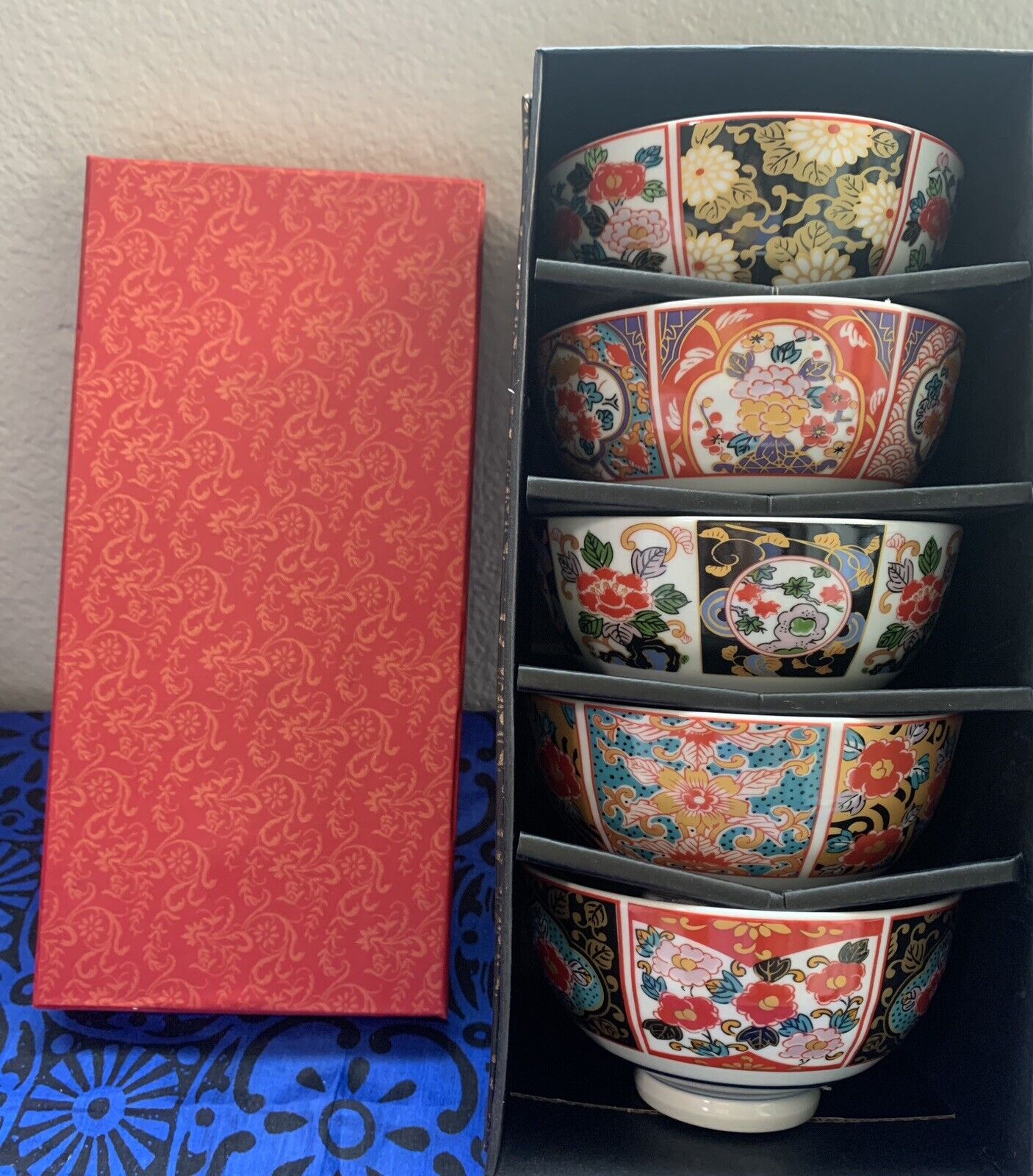 Set Of 5 Arita Yaki Ware Porcelain Rice Bowls In Original Box Made In Japan