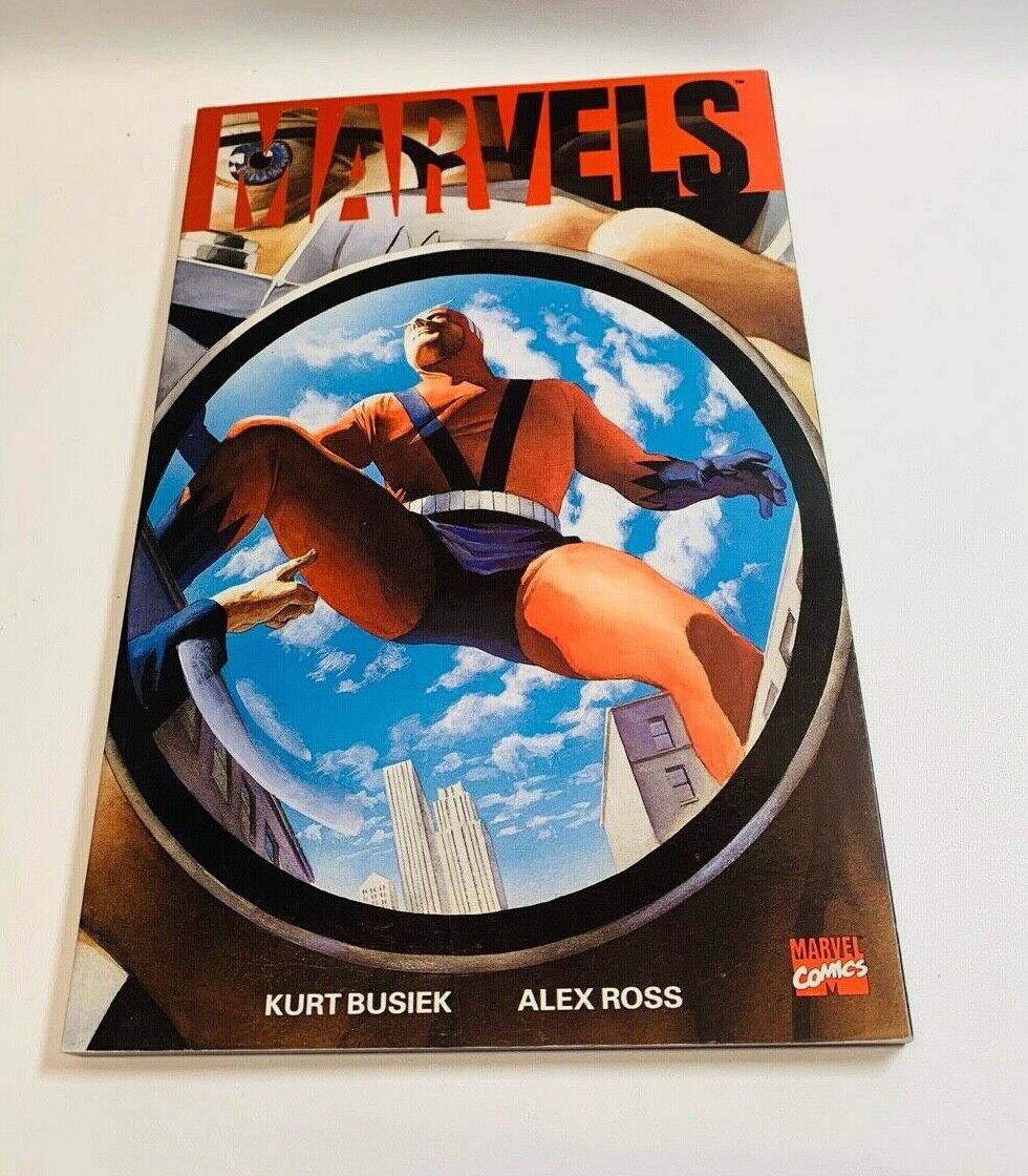 Marvels Book MARVEL comics 1994 