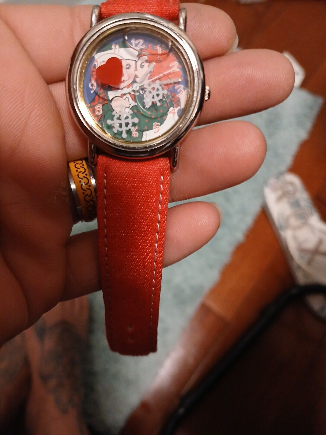 Snowden Holiday Watch w/ water dial 1998  Vintage Raggedy Anne And Andy