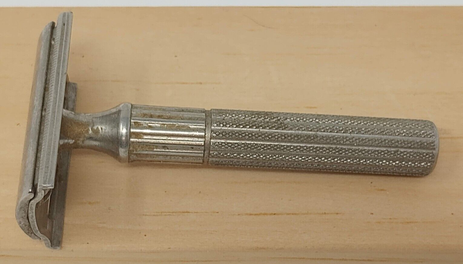 Vintage Gillette Double Edge Safety Razor fat handle Made in Canada PAT. 1932
