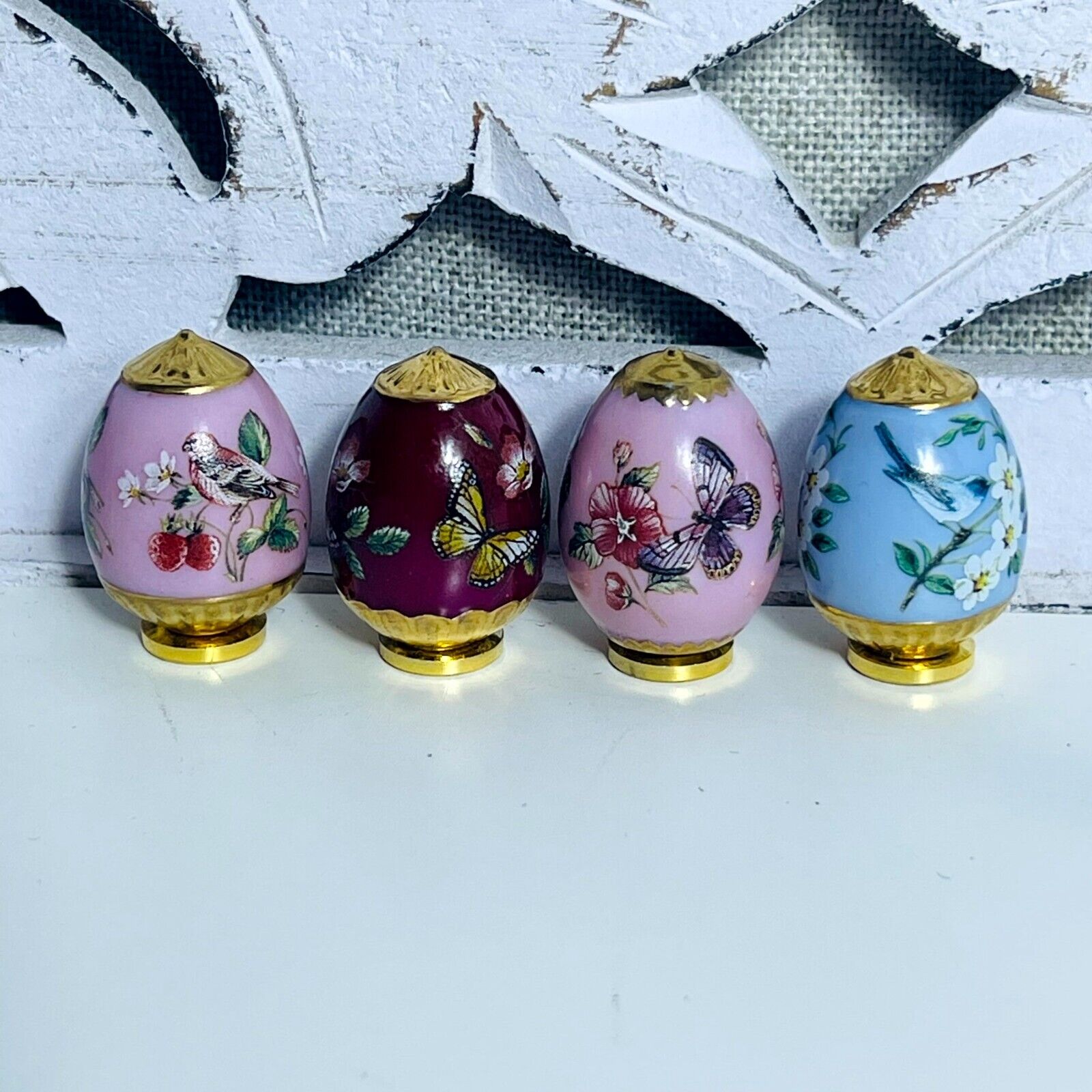 Vintage Set of 4 Collectibles Eggs The Franklin Mint  Gold-Plated Porcelain