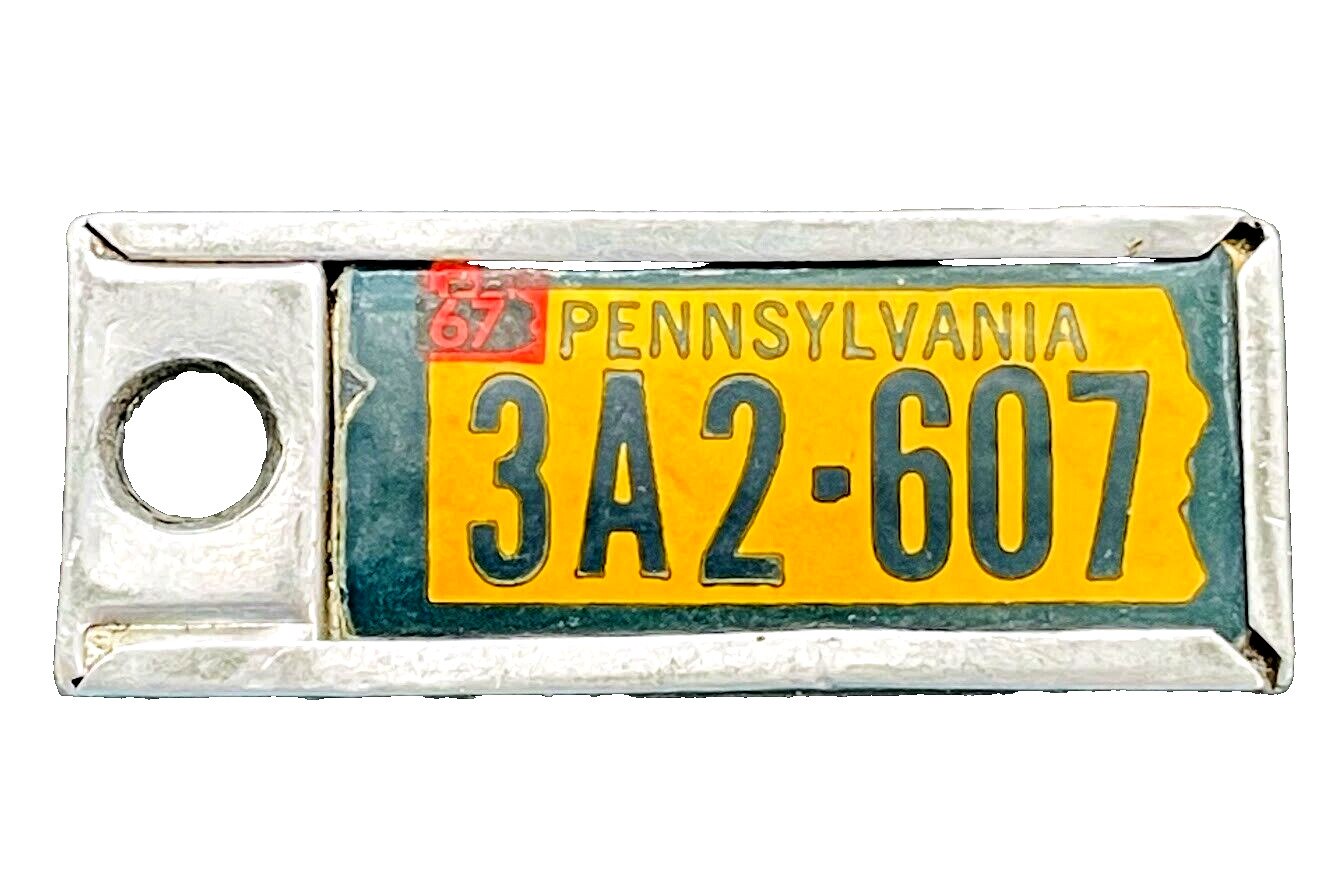 1967 Pennsylvania License Plate Keychain Disabled American Veterans DAV Tag FOB