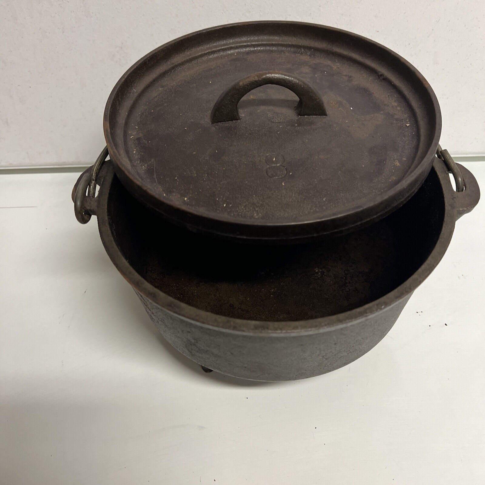Antique Cast Iron DUTCH OVEN 3 Footed 8 CO H Made USA