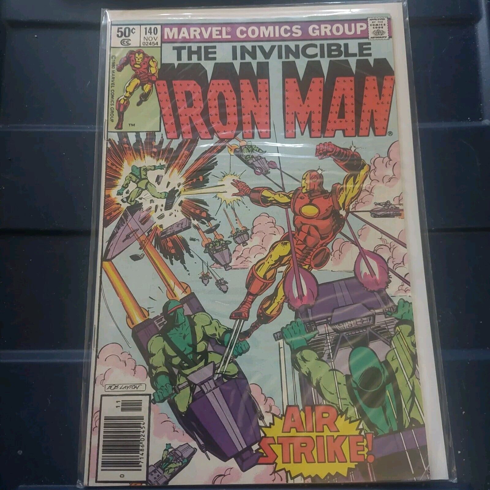 THE INVINCIBLE IRON MAN #140 Marvel Comics (1980), Air Strike Vintage FN/VF