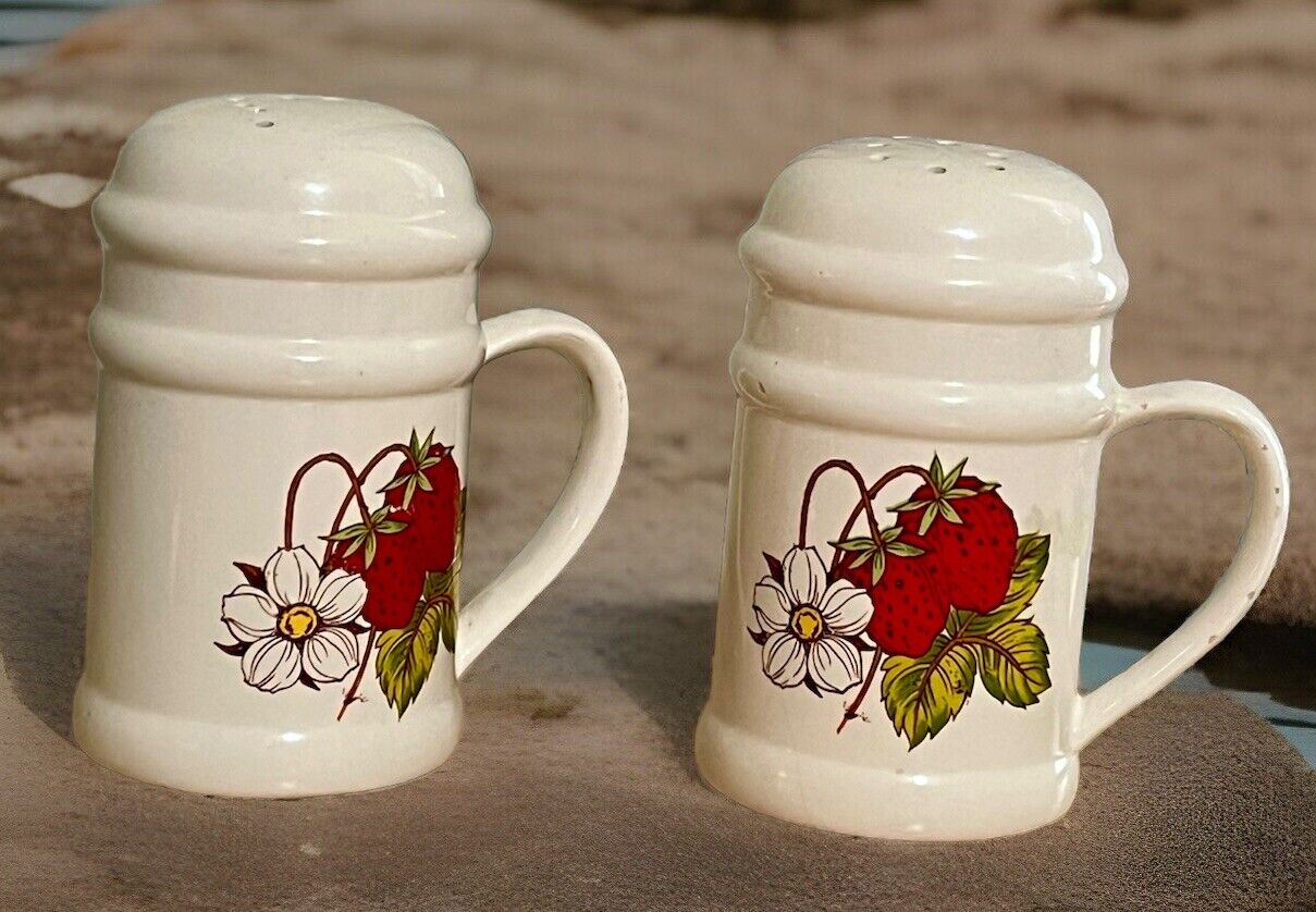 Vintage Salt and Pepper Shakers Mug Like Strawberry Garden Design White Ceramic