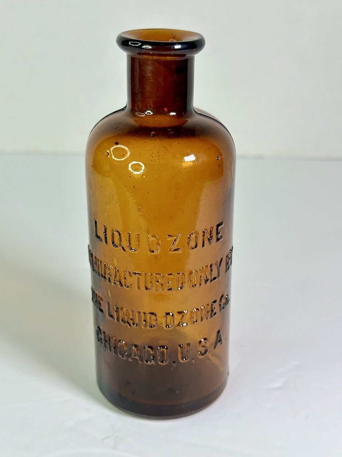Liquozone Chicago USA Amber Antique Bottle Late 19th Early 20th Century