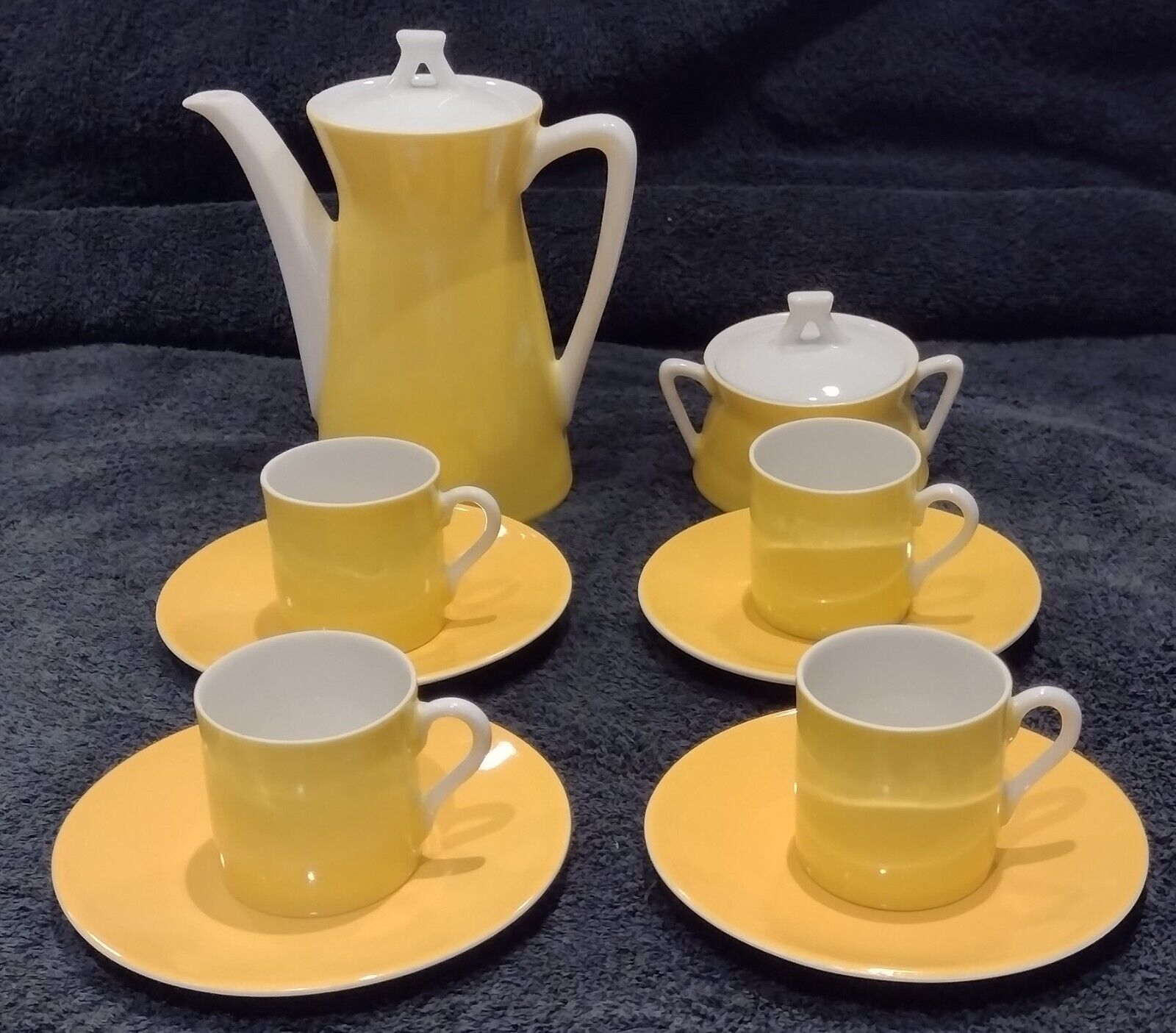 Vintage Bristol Founded 1652 England Cappuccino Set.