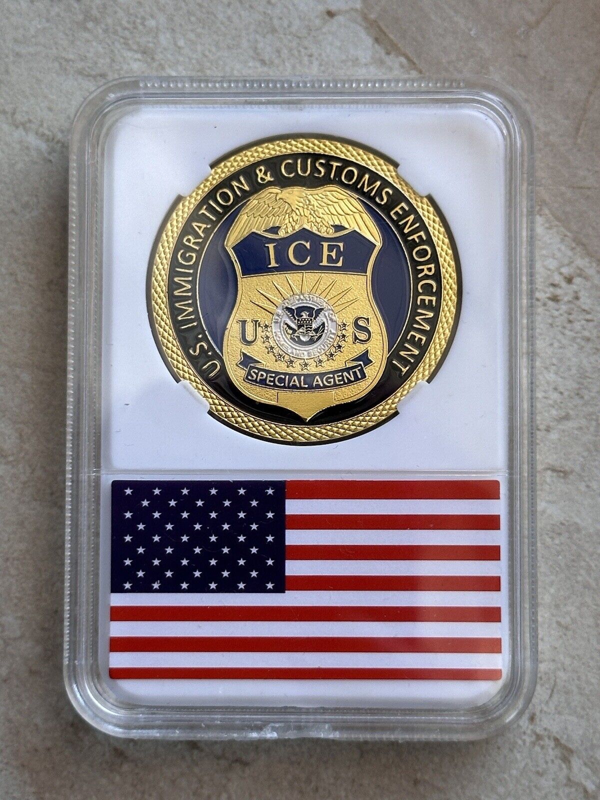 US IMMIGRATION & CUSTOMS ENFORCEMENT (ICE) Challenge Coin with case