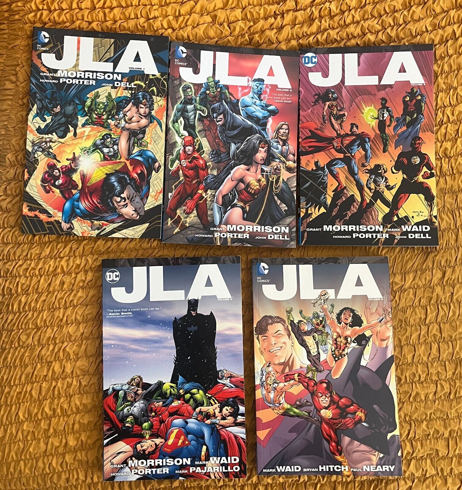 JLA Deluxe Edition's Vol 1-5 TPB  (DC Comics)