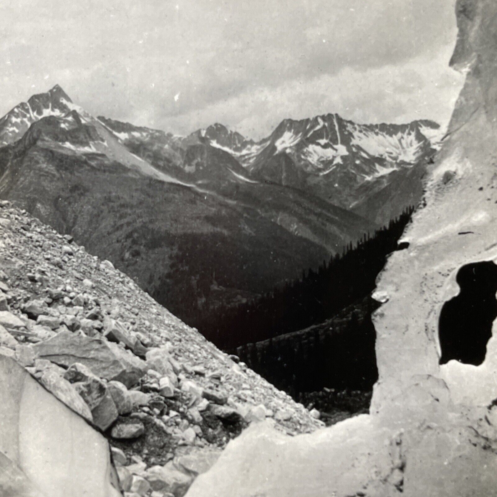 Antique 1909 Inside A Glacier Selkirk Mountains BC Stereoview Photo Card P1016