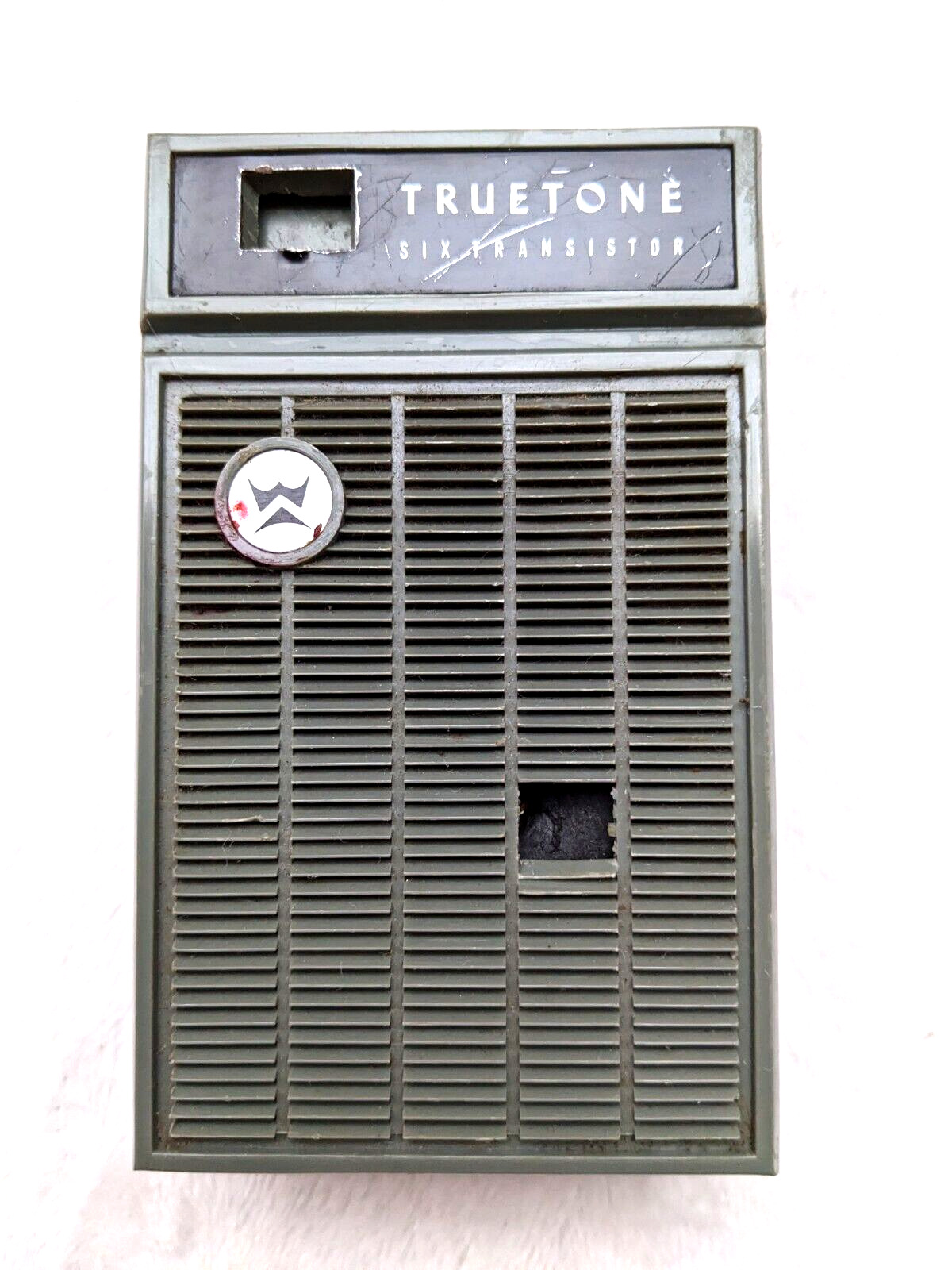 Vintage 1960's TRUETONE Six Transistor 9 Volt Portable AM Radio HONG KONG WORKS