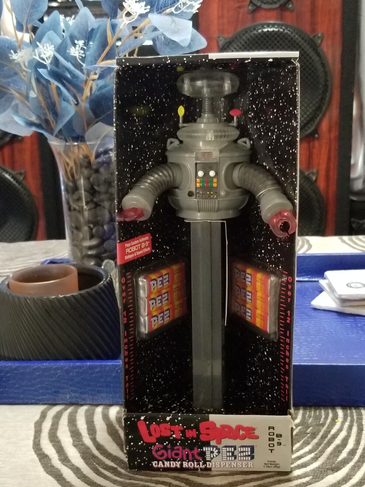 LOST In SPACE ROBOT B9 Giant PEZ Candy Dispenser 12