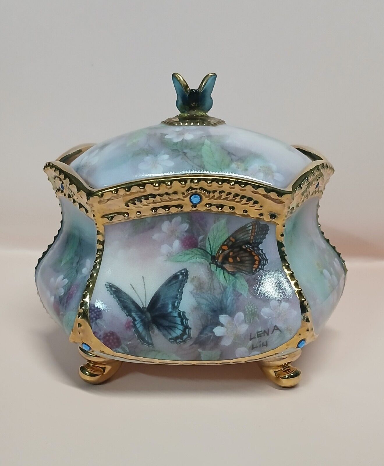 Ardleigh Elliott Lena Lui's Enchanted Wings Heirloom Porcelain Music Trinket Box