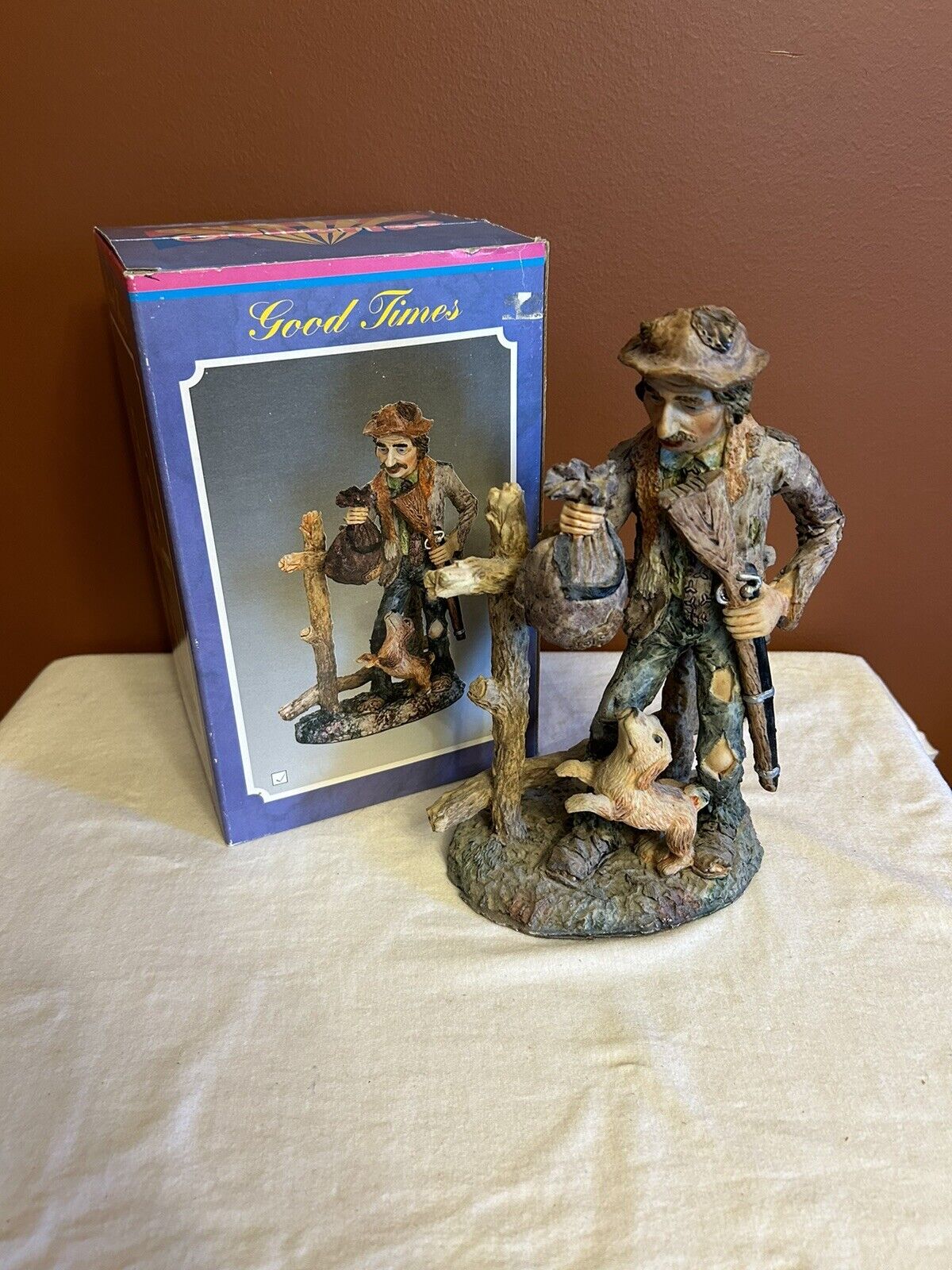 Vintage Suanti Galleries Resin Figurine Old Man & Dog Hunting Fence Row. Rare