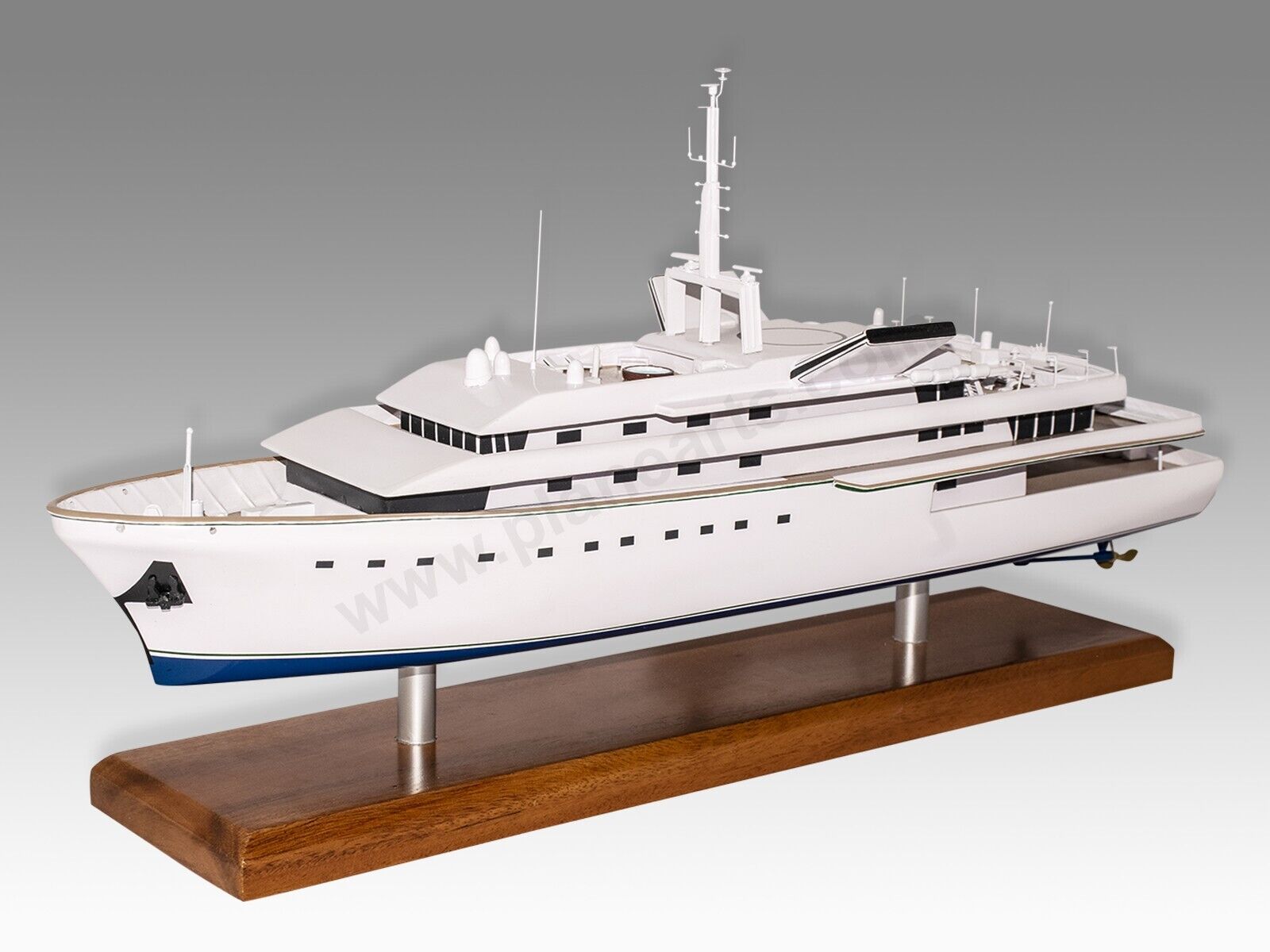 Donald J Trump Princess Yacht Solid Klin Dry Mahogany Handcrafted Display Model