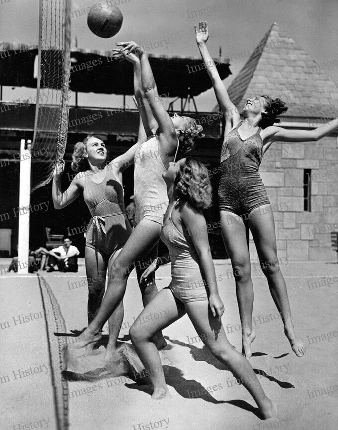 8x10 Print Young Woman Engaged in Volleyball Venice Beach California 1930's #256