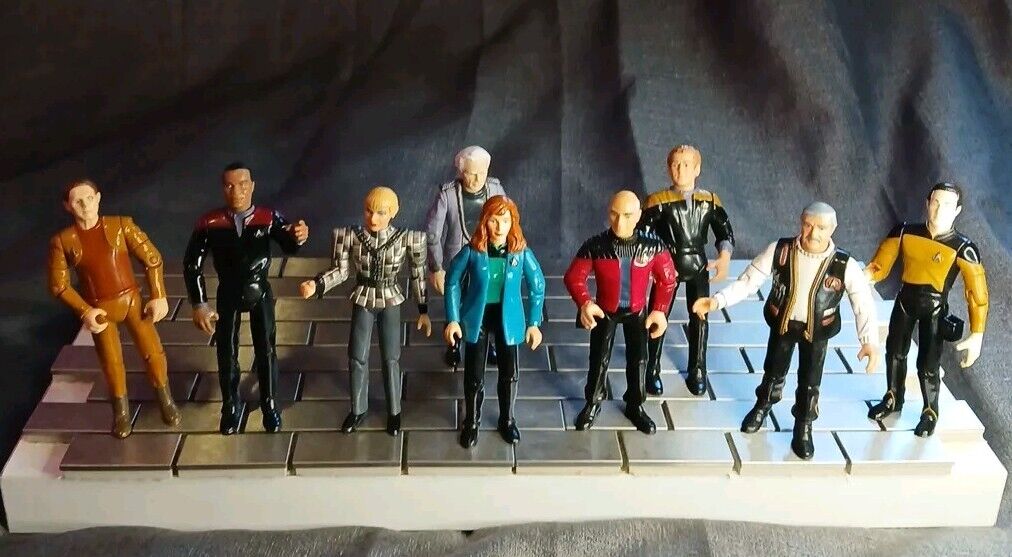 Vintage 1993 Playmates Star Trek Figures LOT Of 9 Warf Picard Riker Geordi 4.5”