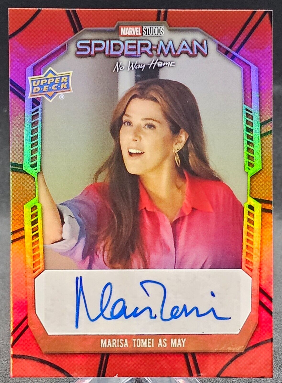 Marisa Tomei Signed (May) Ensemble Auto SSP Holofoil 2023 Spider-Man No Way Home