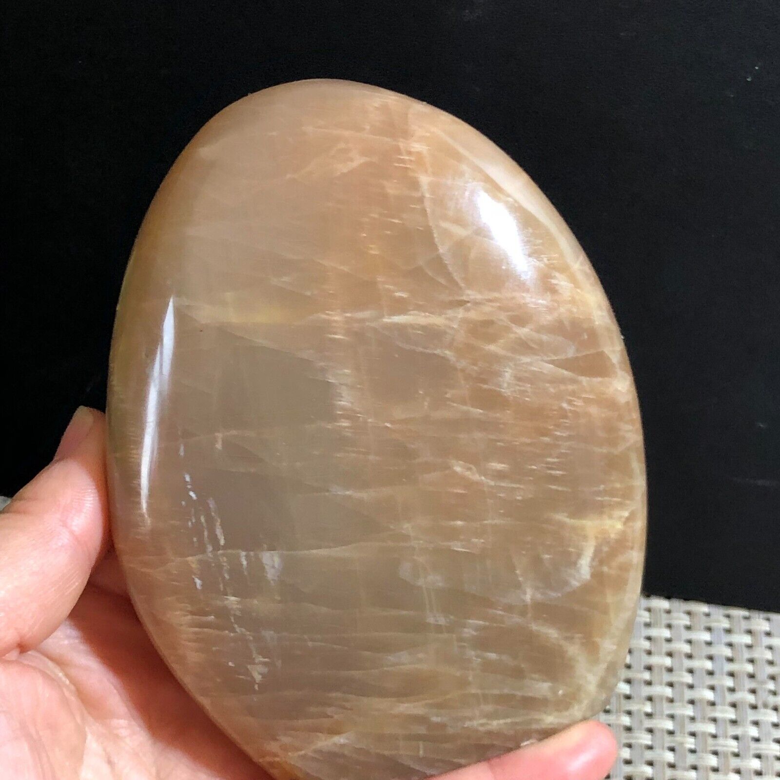 Natural Orange Moonlight Stone Crystal Quartz Specimen Healing 512g d9