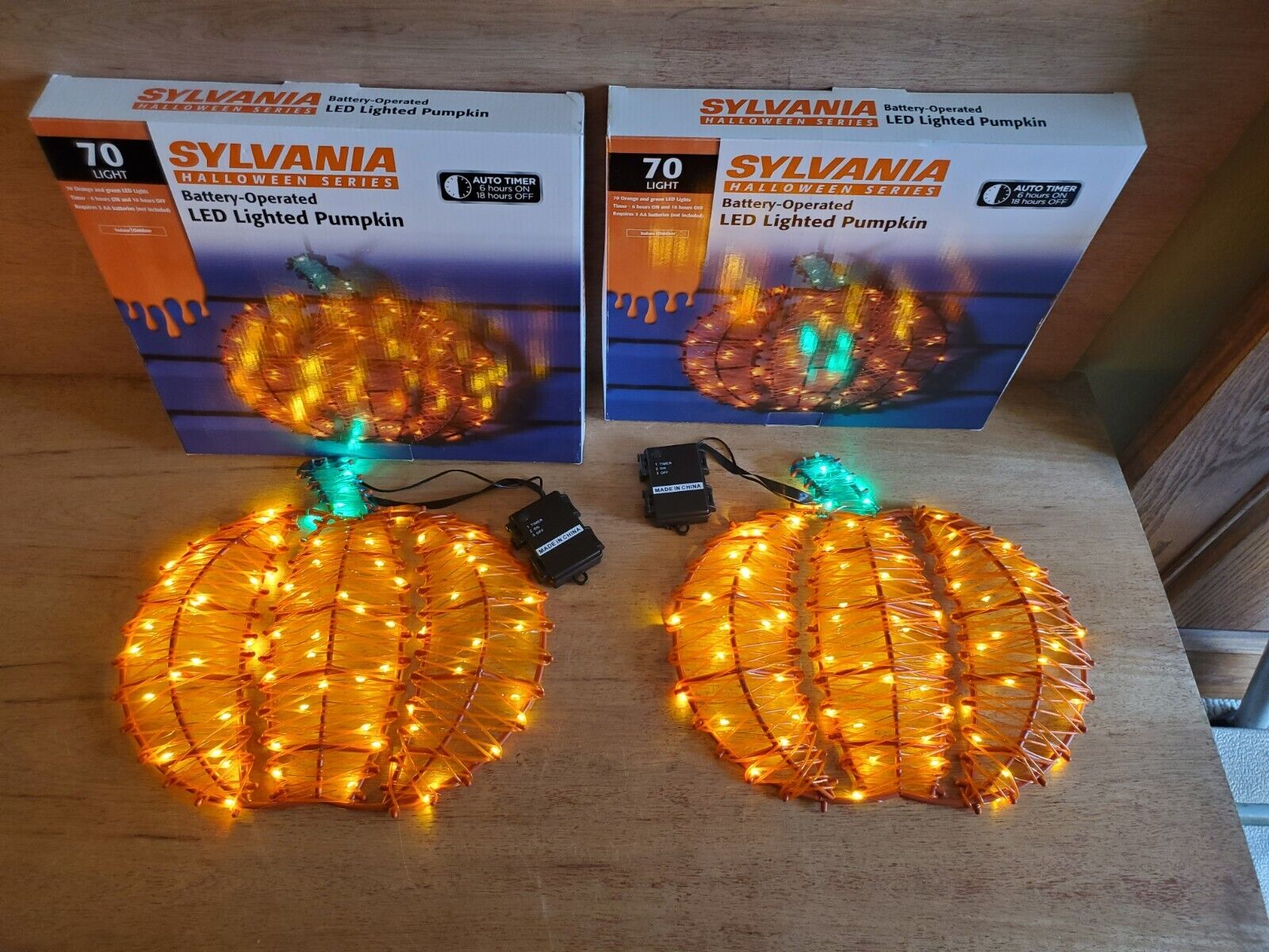 Sylvania Halloween Series Battery Operated LED Lighted Pumpkin TESTED Set of 2