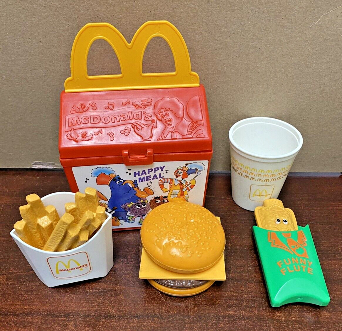VINTAGE 1989 FISHER PRICE - FUN WITH FOOD MCDONALD\'S HAPPY MEAL SET