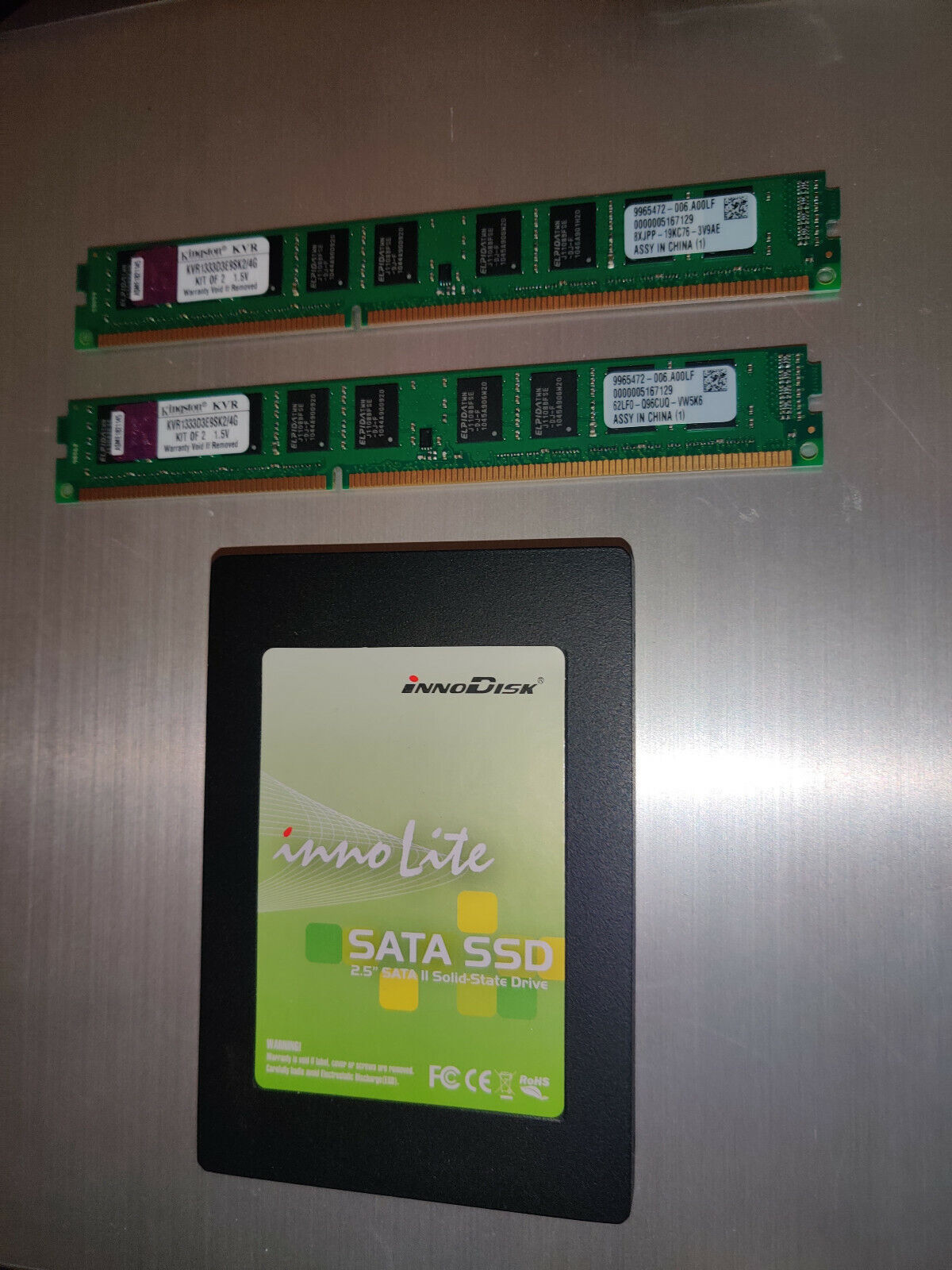 16GB InnoLite II 2.5 SATA SSD + 4GB DDR3 RAM KIT KINGSTON 240 PIN MEMORY