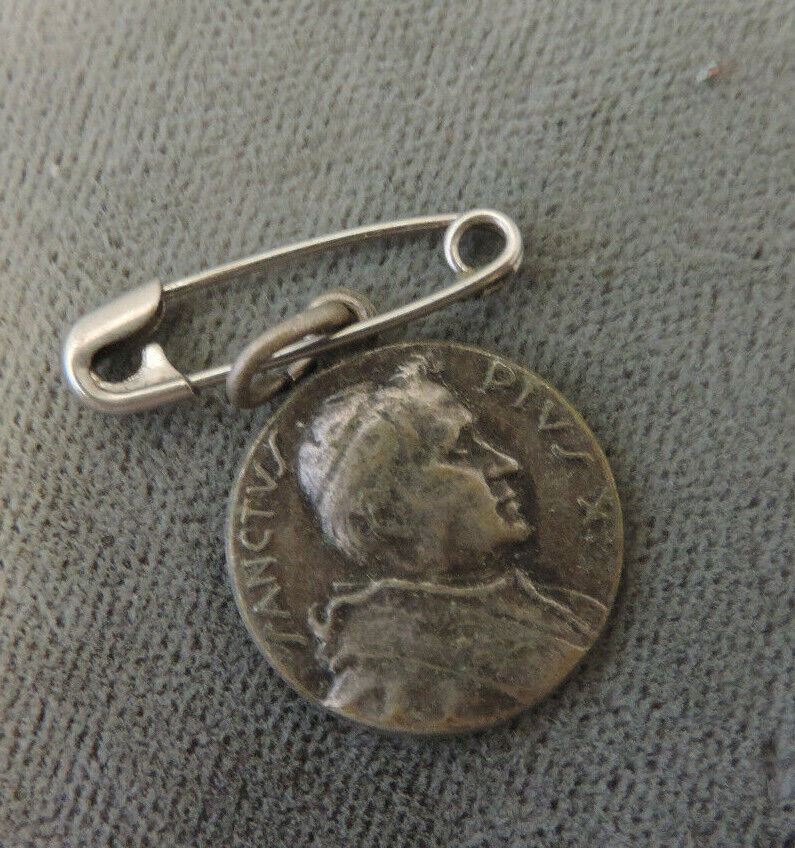 Santus Pius X Pope Pius Vintage Silver Religious Metal  6n 6.9
