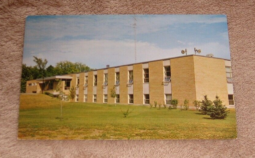 Park Falls WI Wisconsin Memorial Hospital 1950\'s Postcard