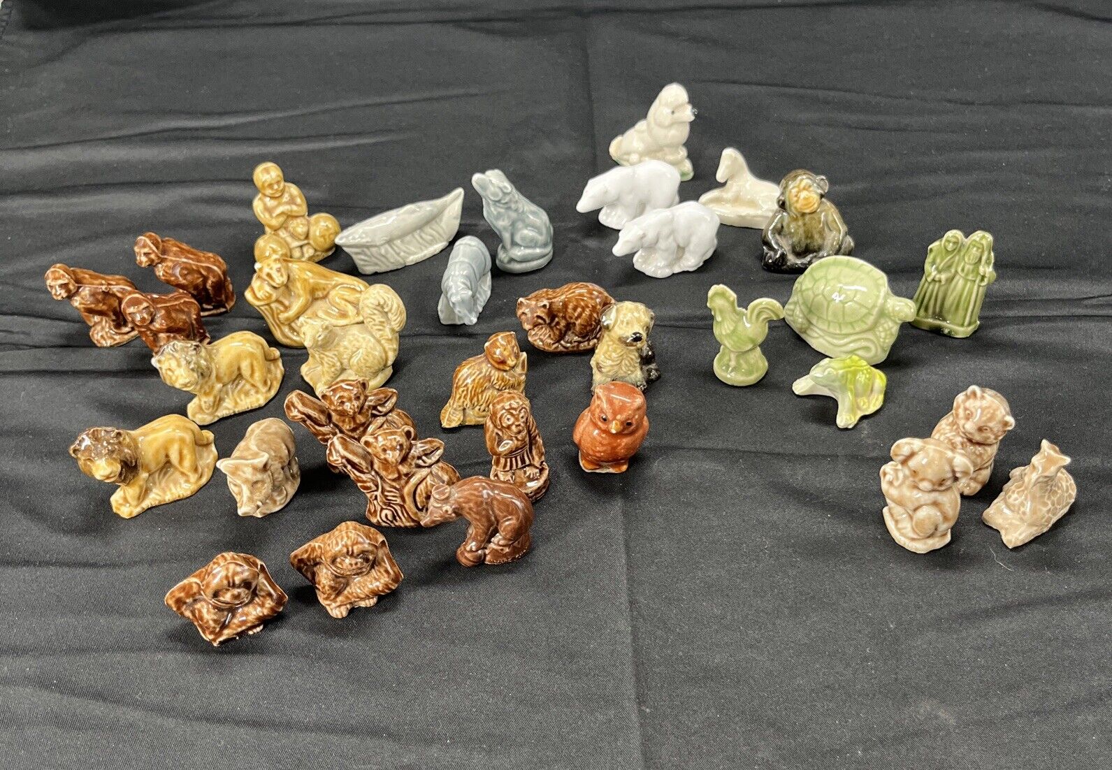Vintage Wade Red Rose Tea Figurines Whimsies Mixed Lot of 35 Animals