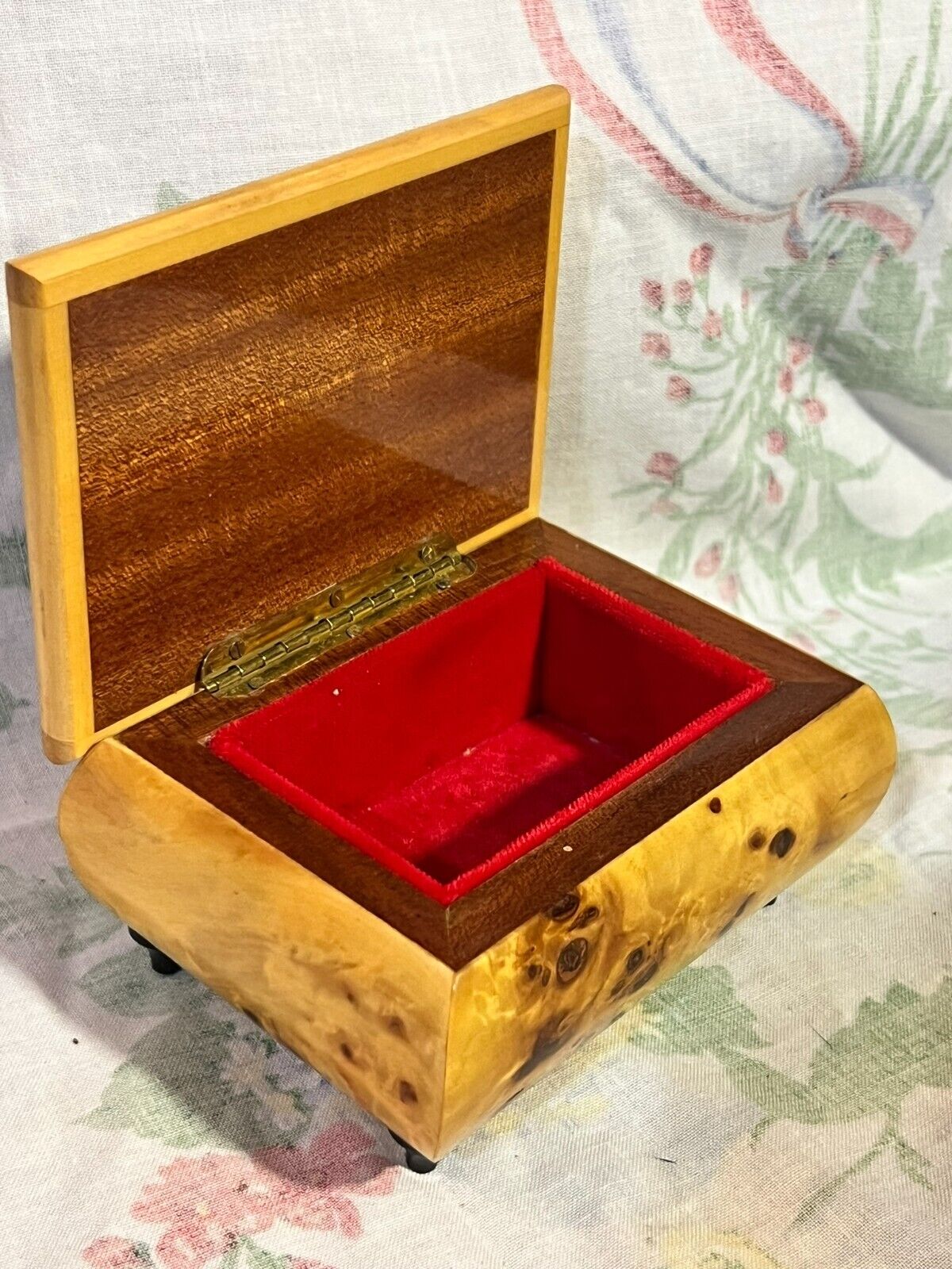 Vintage Italian Wooden Jewelry Box w/Rose Detail and Lacquer Finish
