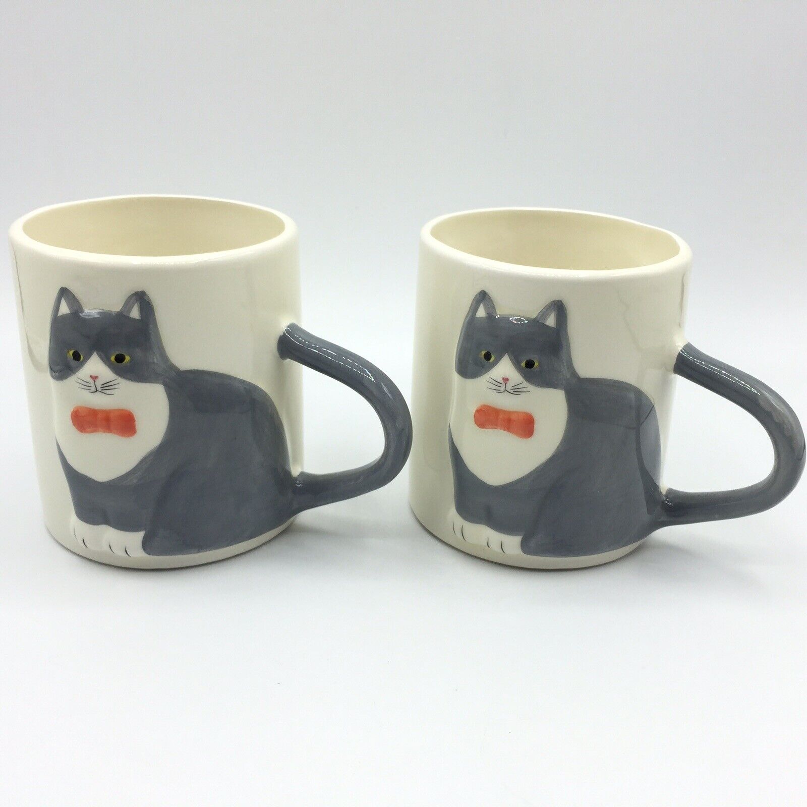 2 Set Vtg Gray Cat Orange Bow Tie Tail Handle Ceramic Coffee Mugs Taiwan 3 5/8\