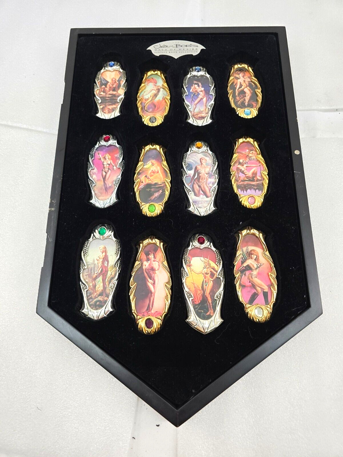 Franklin Mint Julie and Boris Days of Desire Fantasy Knife Collection Display