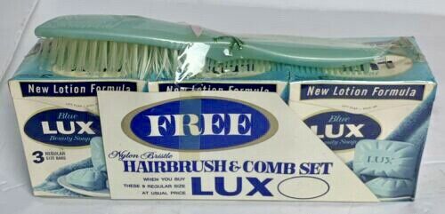 VTG BLUE LUX BEAUTY SOAP & Blue Pearlescent Nylon Bristled Hairbrush & Comb NOS