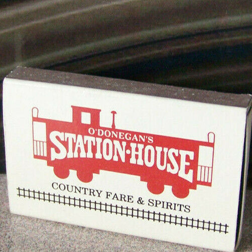 Rare Vintage Matchbook J4 Sacramento California O\'Donegan\'s Station House Train 