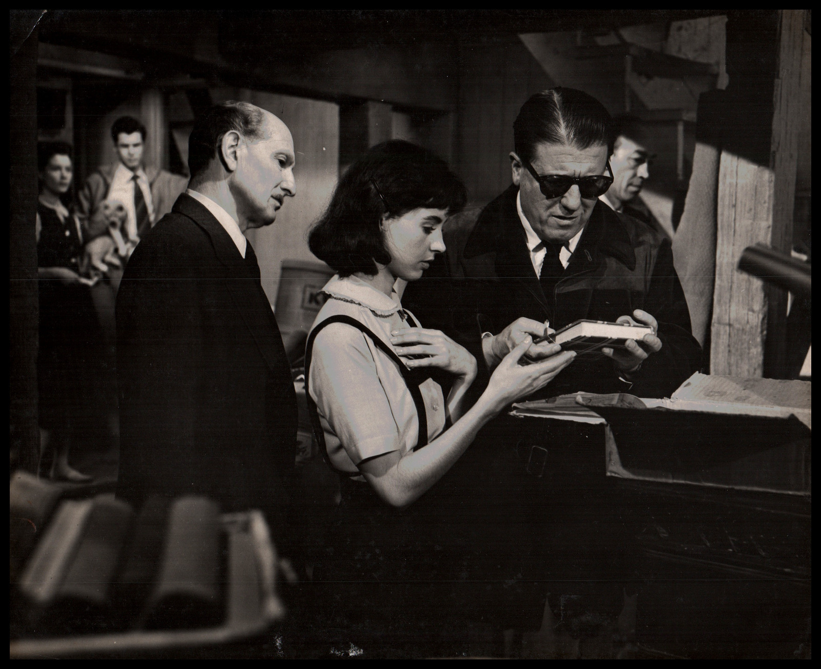 ⭐📽 Millie Perkins + Joseph Schildkraut + George Stevens (1960s) Photo K21