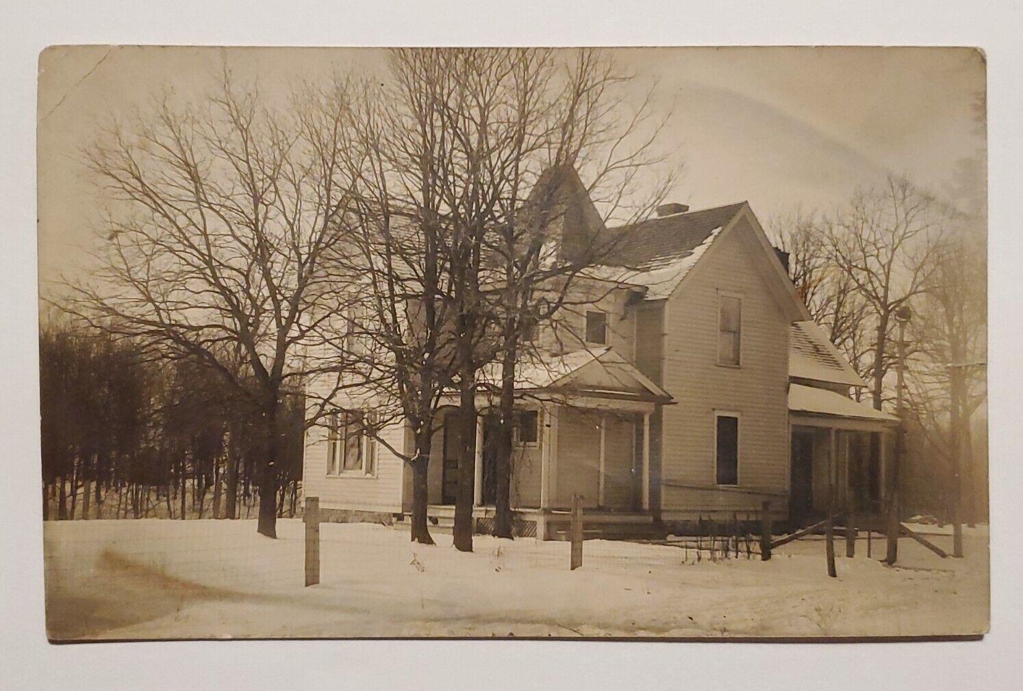 1907-14 RPPC Country Two Story House in Winter Snow Scene