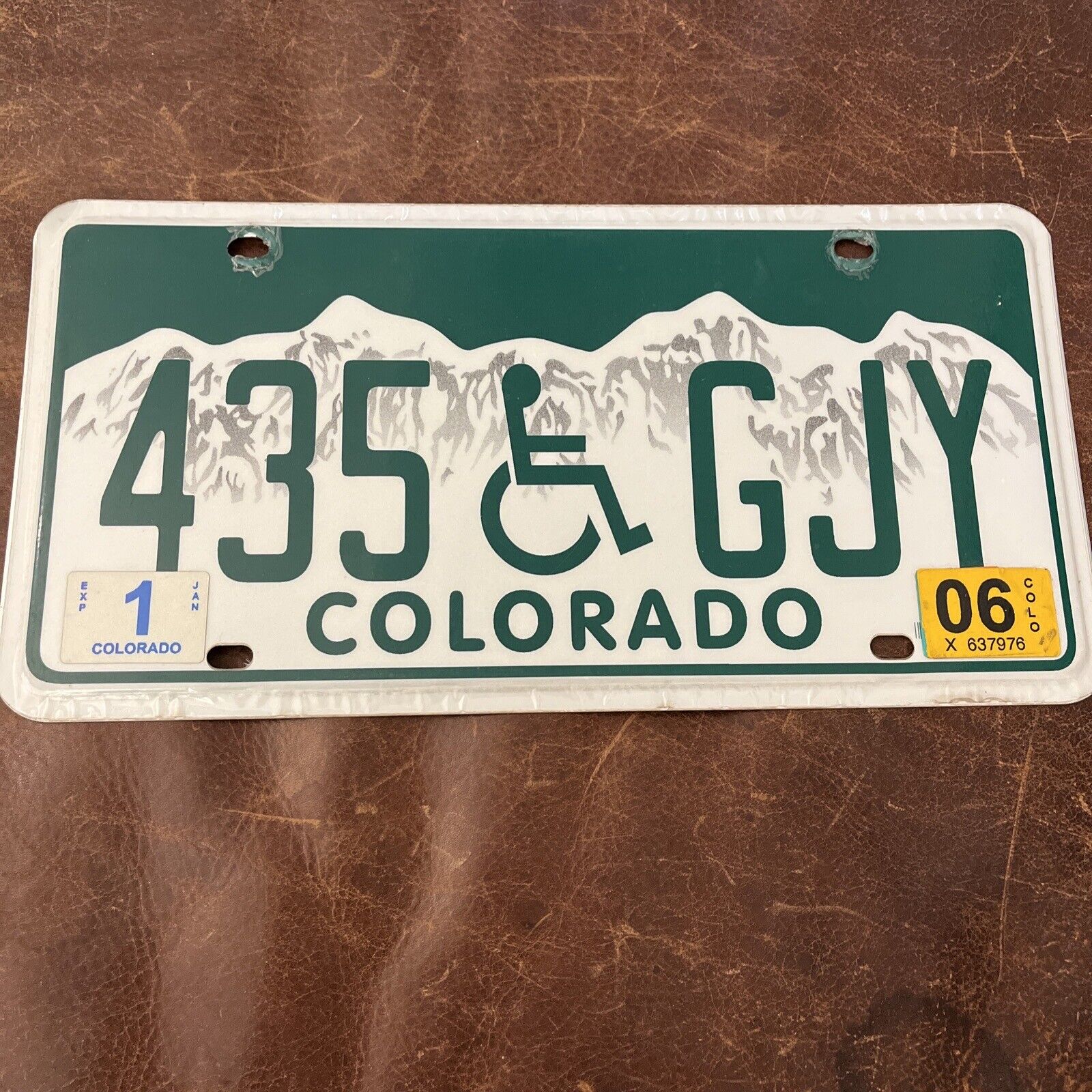 COLORADO Handicap License Plate. 2006 Tag Wheelchair ♿️ # 435 GJY