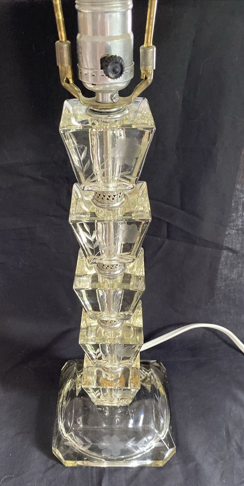 Vintage Hollywood Regency 5 Stack Cut Crystal Cubes Table Lamp w Brass Harp