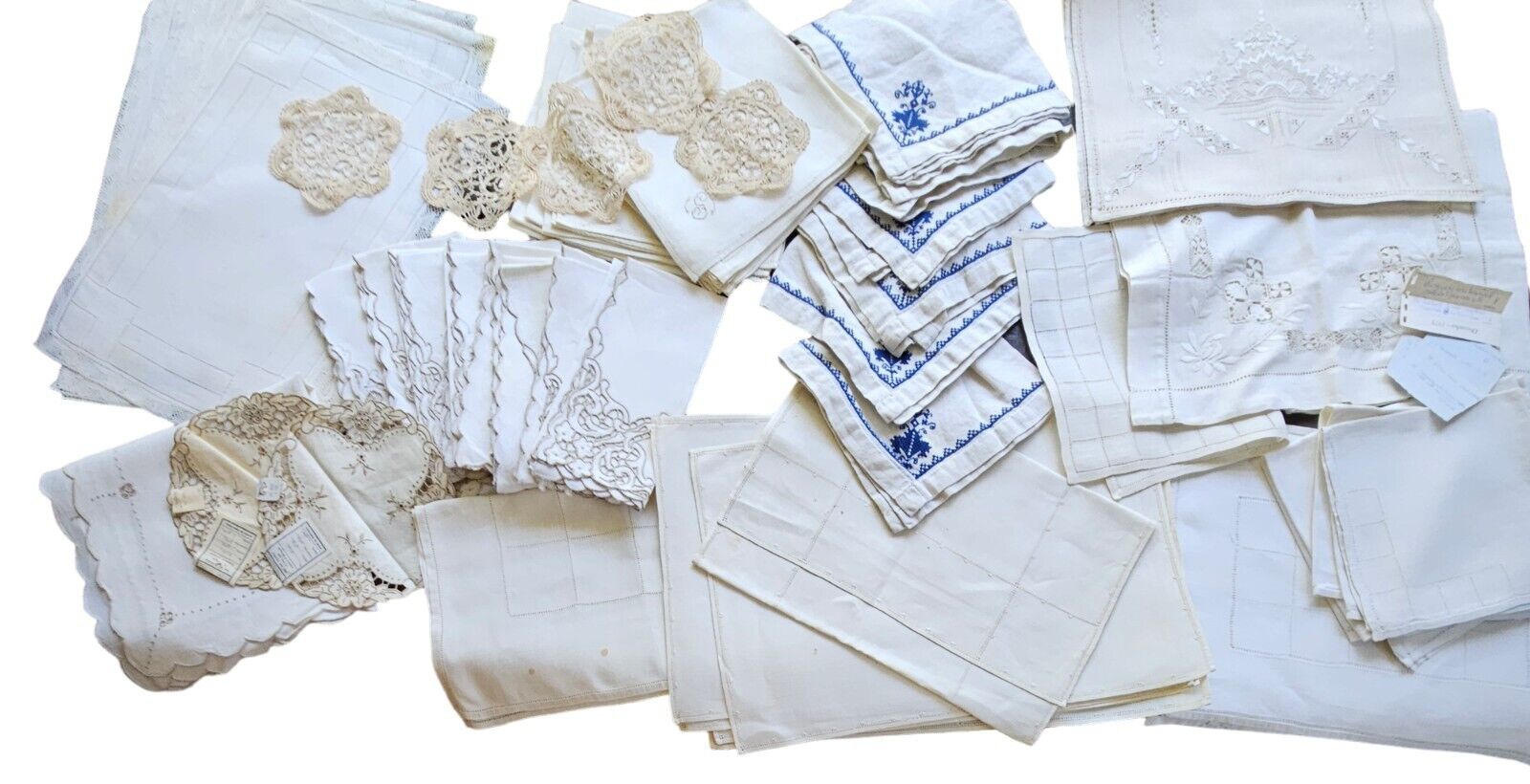 VTG Linens Large Lot Table Runner Place Mat Napkin Lace Doily Embroidered 70 Pc