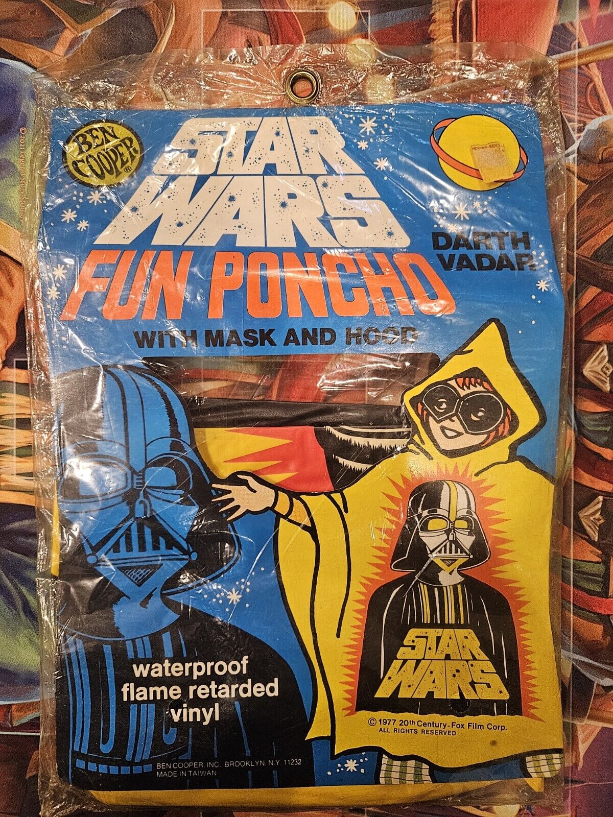 Vintage 1977 STAR WARS Darth Vader Fun Poncho With Mask And Hood Still Sealed🔥