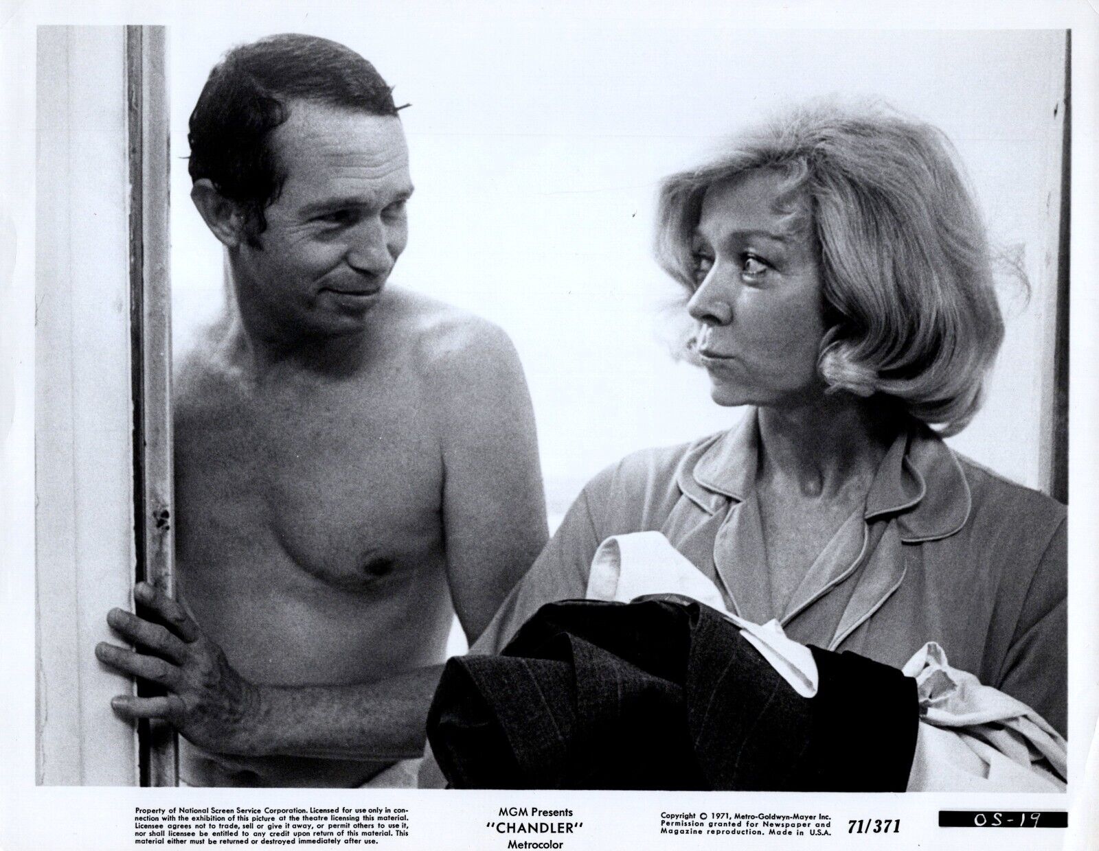 Gloria Grahame + Warren Oates in Chandler (1971) ❤ Original MGM Photo K 468