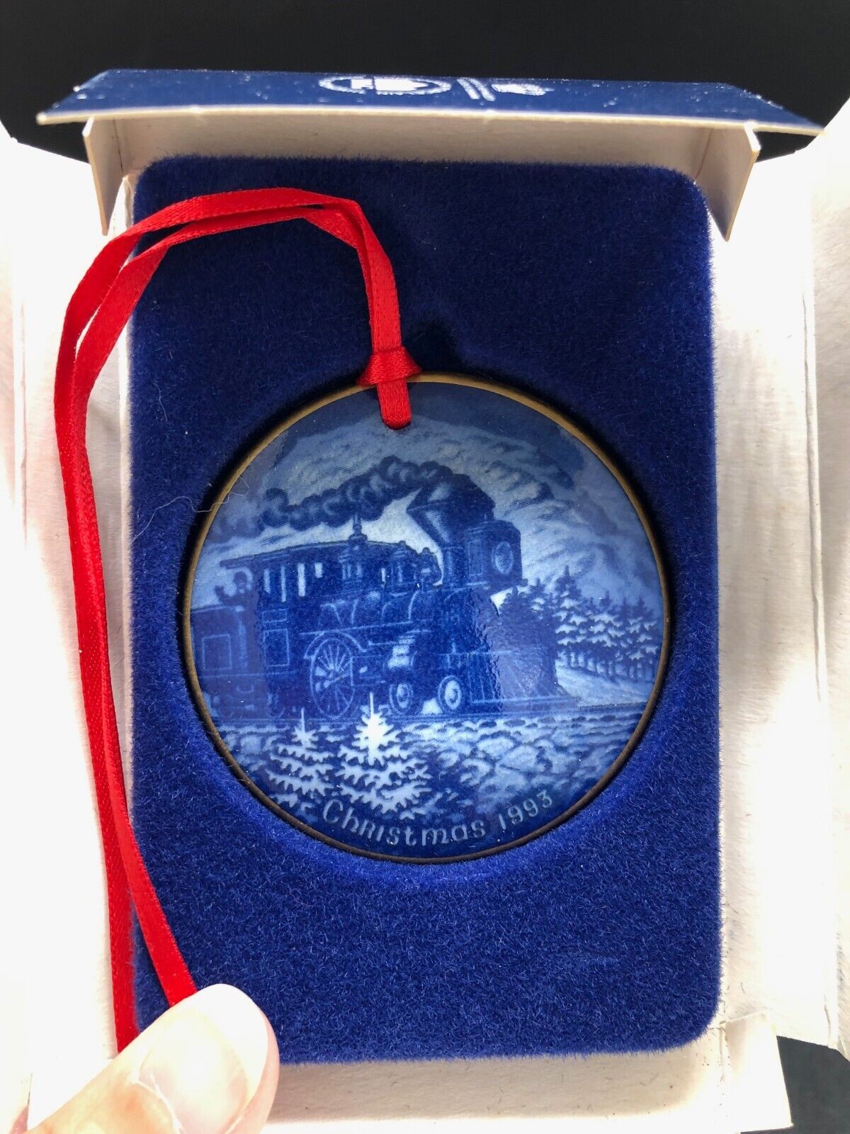 Vintage Bing & Grondahl 1993 Home for Christmas Plate Ornament, Limited Edition