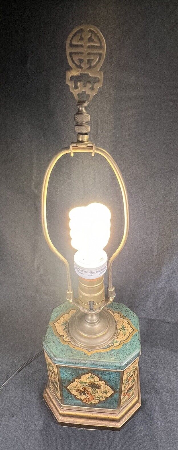 Fredrick Cooper Era 1960s Vintage Antique Tea Tin Night Lamp With Pine Tree 20”H