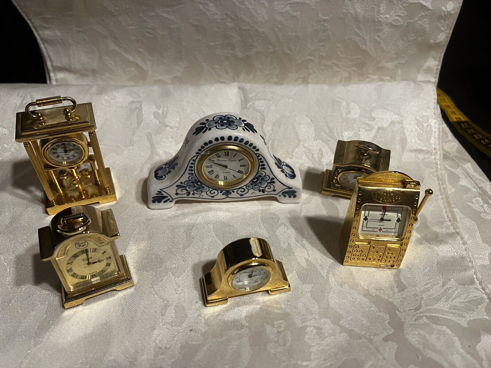 Vtg 5  Brass Miniature Desk Clocks Quartz Movement And Delft Clock Huygens 